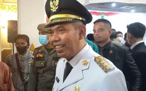 Kemendagri Berhentikan Kamsol dari Pj Bupati Kampar Riau