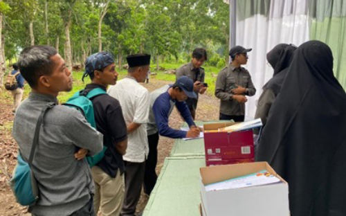 Dosen IPB Bagikan Ilmu Mengelola Sengon Bersama Masyarakat Lebak Banten