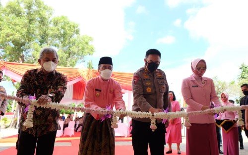 Gedung Lancang Kuning Kemala Bhayangkari Diresmikan