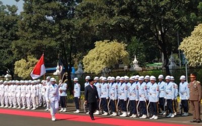 Sertijab Menteri Pertahanan, Prabowo Cek Pasukan