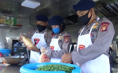 Brimob Kaltim Dirikan Dapur Lapangan Selama Ramadhan