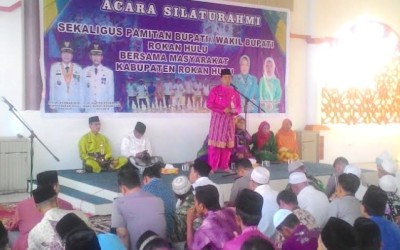 Bupati dan Wabup SPamitan dengan Masyarakat Rohul