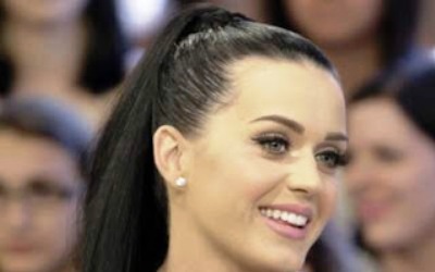 Rambut Terlihat Menarik dengan Gaya Ponytail