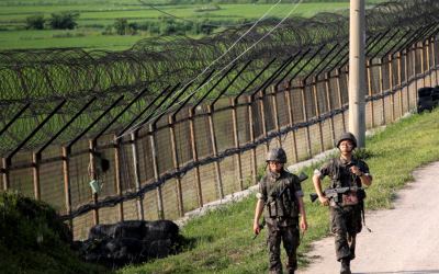 Tentara Korsel-Korut Baku Tembak di Perbatasan DMZ