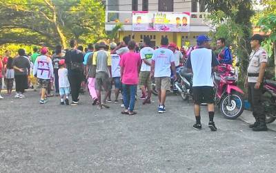 Brimob Juga Ikut Berbaur di May Day