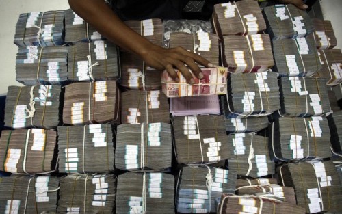 Inilah Pemicu Rupiah Makin Kuat Gencet Dolar AS