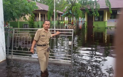 Banjir Dusun Baru, Empat Sekolah Diliburkan