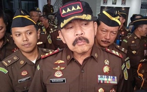 PNS Kejaksaan Diduga Istri Kedua Jaksa Agung 