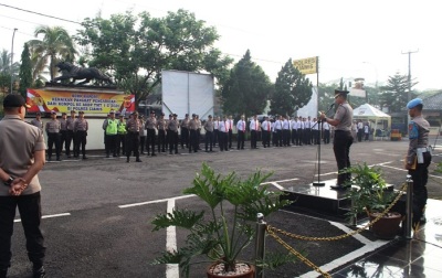 Polres Ciamis Gelar Upacara Kenaikan Pangkat Pengabdian