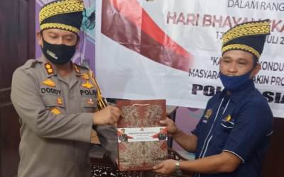 Hari Bhayangkara, Kapolres Siak Sambangi PWI Siak 