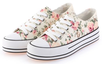 Floral Sneakers, Bakal Jadi Trend Fashion Terkini