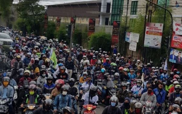 Besok Massa Buruh Demo Omnibus Law ke Istana 