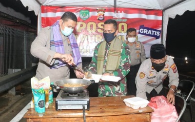 Polresta Tangerang Dirikan Dapur Umum di Pos Pam