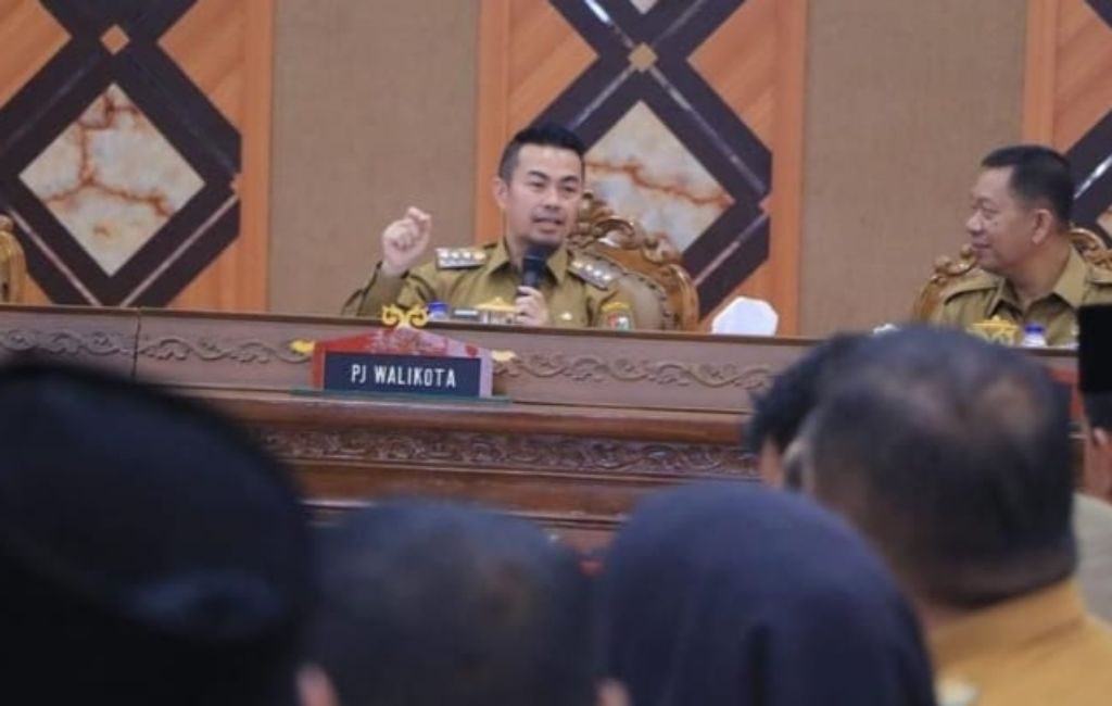 Pj Walikota Risnandar Lanjutkan Evaluasi Pejabat Pemko Pekanbaru