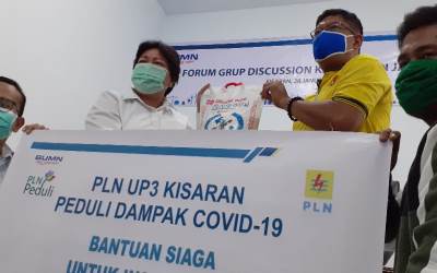 Dampak Covid-19, PLN Kisaran Bantu Sembako ke Insan Pers