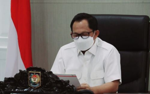 Mendagri Minta Kepala Daerah Turun ke Lapangan Cek PPKM Darurat   