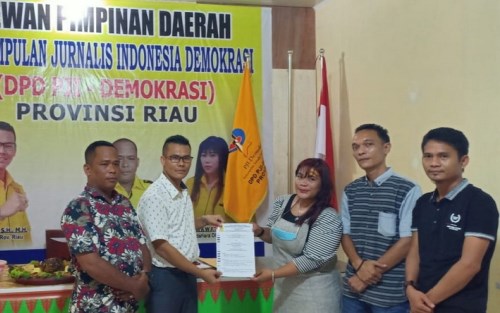 Terima SK, DPC PJI-D Rohul Siap Jalankan Program Organisasi