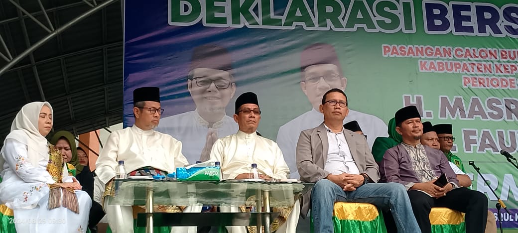 Paslon Masrul Kasmy-Fauzi Hasan Deklarasi Di Taman Cikpuan Sebelum Daftar Ke KPU