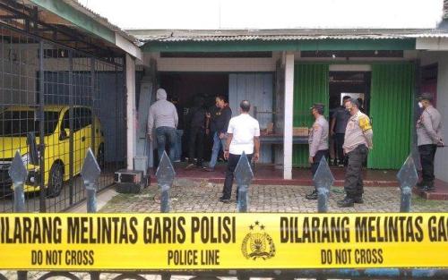 Densus 88 Geledah Rumah Terduga Teroris di Lampung