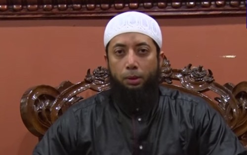 Viral Larang Nyanyi Indonesia Raya, Ini Jawab Khalid Basalamah 