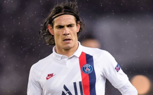 Cavani Mengaku Nyaris Dihajar Lionel Messi