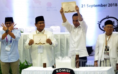 Survey Indikator: Jokowi 57,7 Persen, Prabowo 32,3 Persen