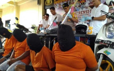 Pengeroyok Polisi Tertangkap, Pelaku Gang Motor Pekanbaru