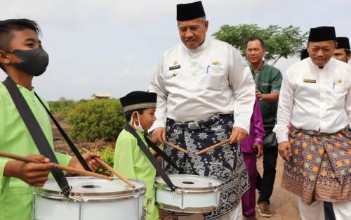 Peduli Pendidikan, Bupati Alfedri Tinjau Pembangunan SMP Tanjung Pal