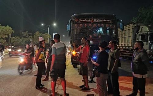 Bocah 12 Tahun Tewas Dilindas Bus PMH di Jalan Soebrantas Pekanbaru