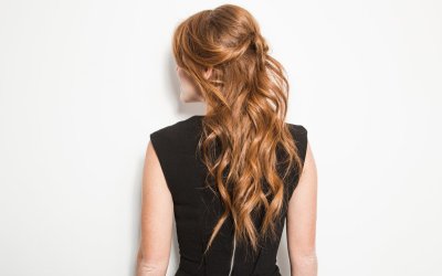 Trik Jaga Styling Tetap Awet untuk Rambut Lurus