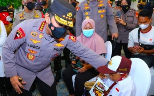 Kapolri Minta Percepatan Booster Hingga Vaksinasi Anak