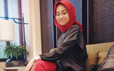 Gaya Hijab Swag Naik Daun, jadi Idola 2018