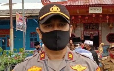 Kapolsek Panipahan Resmikan Posko Jaga Kampung Tangguh