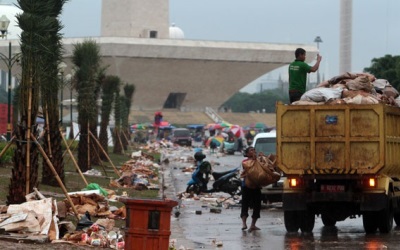 Perayaan Tahun Baru Sisakan 780 Ton Sampah di Jakarta 