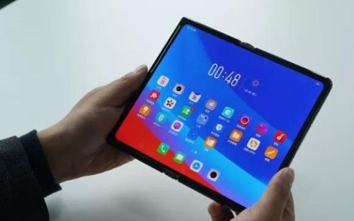 Ponsel Lipat Oppo Pesaing Samsung Galaxy Flip Segera Meluncur? 