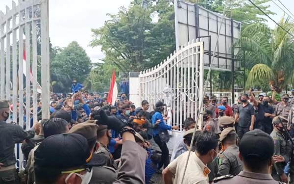 Kemendikbud Imbau Mahasiswa Tak Ikut Demo Omnibus Law