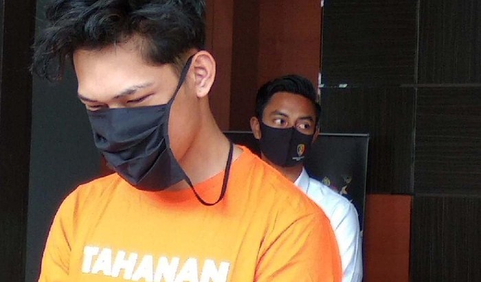 Pelarian Youtuber Ferdian Paleka Berakhir di Tol