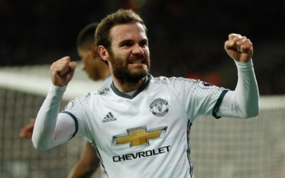 MU Menang 2-0 Lawan West Ham dengan 10 Pemain
