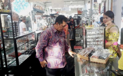 Pengrajin Emas dan Perak Desa Celuk Diharapkan Miliki Daya Saing