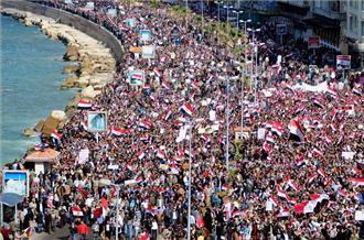Mubarak Mundur, Warga Mesir Bersyukur