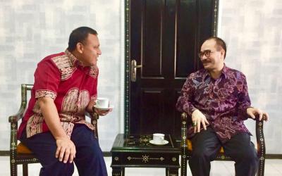 KPK dan Kepemimpinan Baru di Mata Firman Jaya Daeli