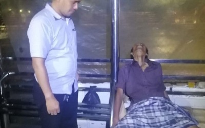 Pria Tanpa Identitas Meninggal di Halte Bus