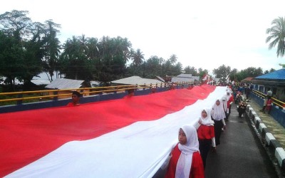 HUT RI 72, Desa Sogitia Adakan Ekspedisi Merah Putih