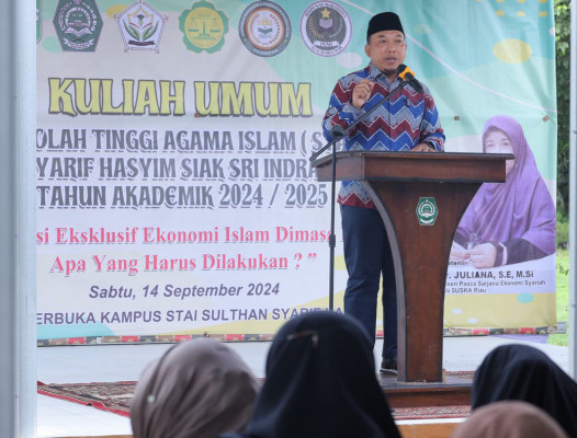 Beri Kuliah Umum di Kampus STAI Susha Siak, Husni Bicara Ekonomi Syariah