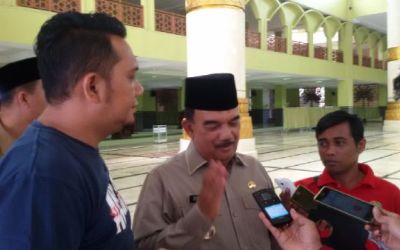 Jefry Noer Himbau PNS di Kabupaten Kampar Sadar Zakat