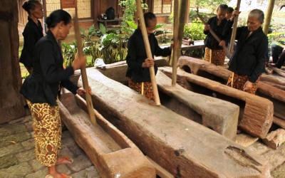 Wisata Edukasi dan Kearifan Suku Osing di Jawa Timur