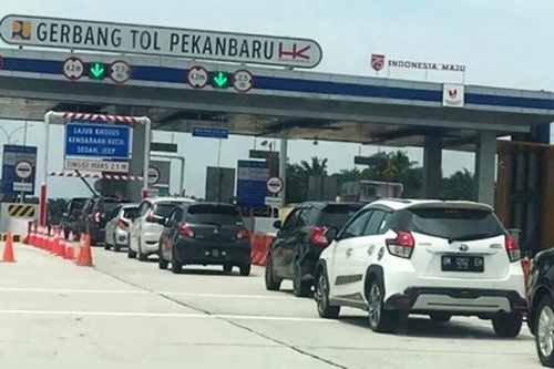 Tol Pekanbaru Diprediksi akan Ramai Dipadati Pemudik