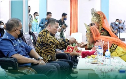 Bupati Meranti Hadiri Rakerda BEM se-Riau ke VIII