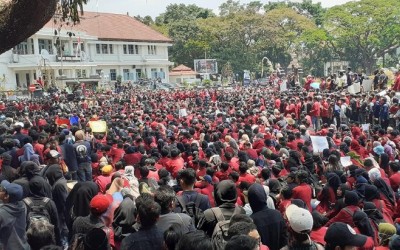 Mahasiswa Malang : Kami Punya Mosi Tidak Percaya