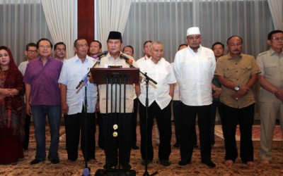 Prabowo Tegang, Pendukungnya Tersandung Hukum 